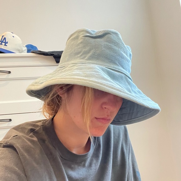 Hat Attack Light Denim bucket sun hat - Picture 2 of 7
